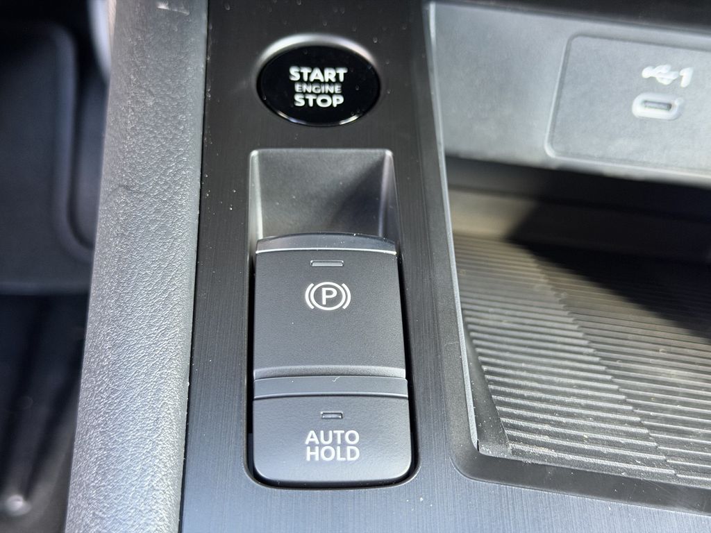 New 2026 Nissan Kicks SUV