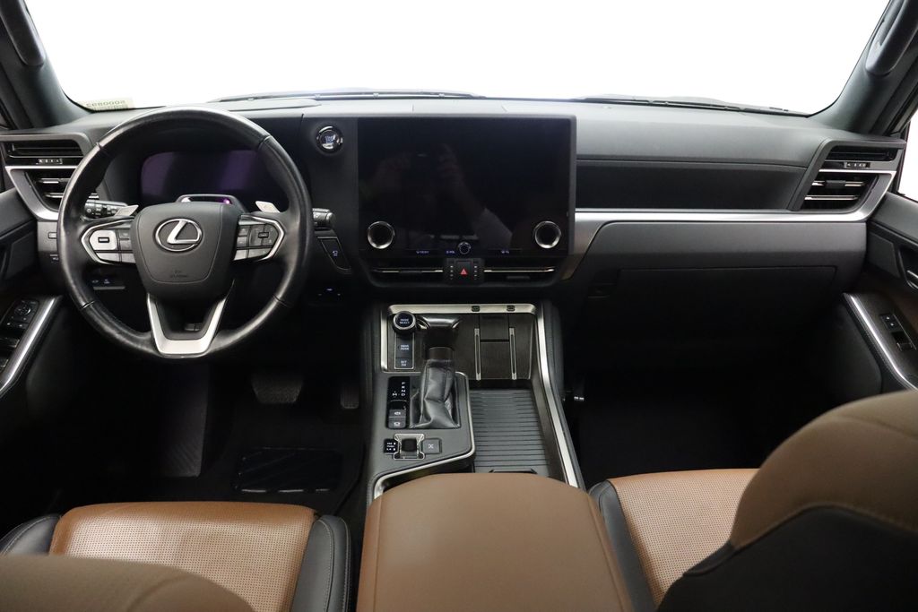 Thumbnail: 2024 Lexus GX - 24