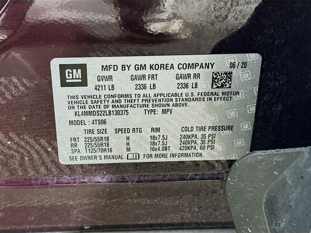 Used 2020 Black Buick Select image 36