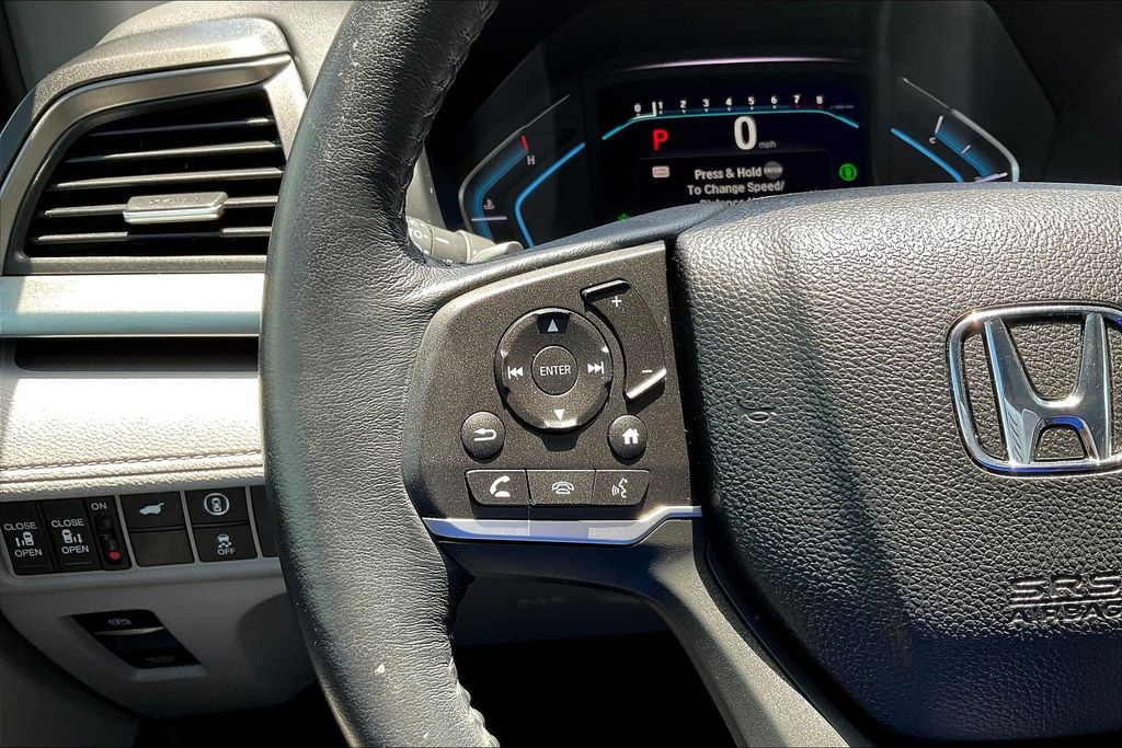 Used 2021 Honda Odyssey Van