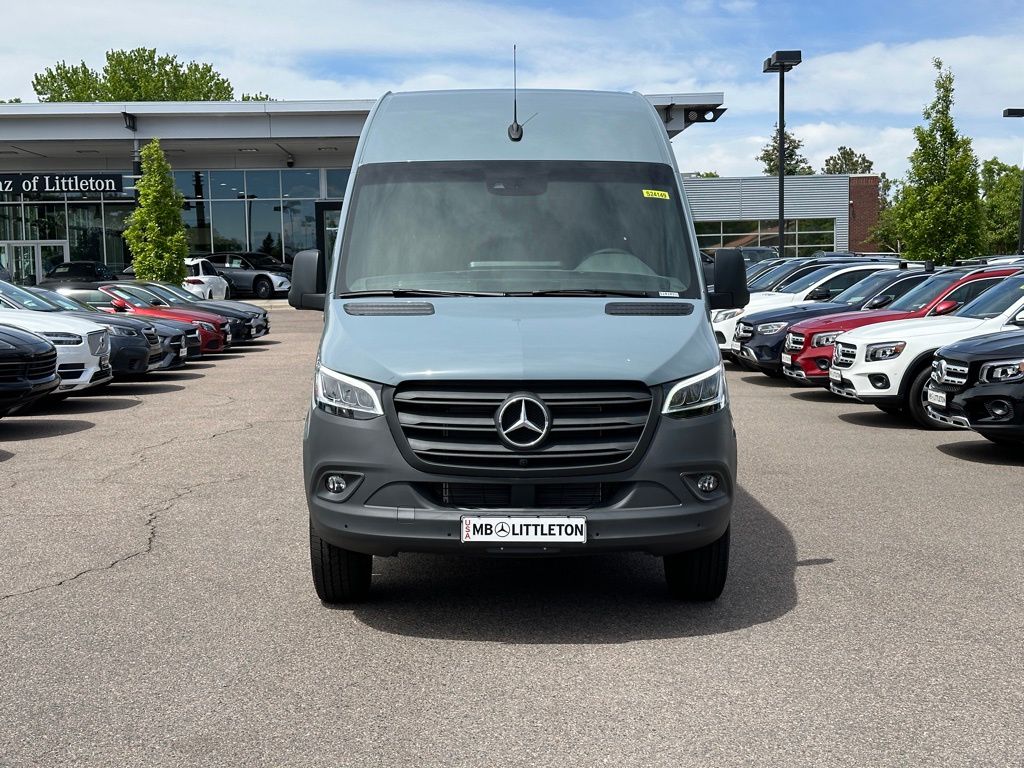 2024 Mercedes-Benz Sprinter 2500 Cargo 170 WB 7