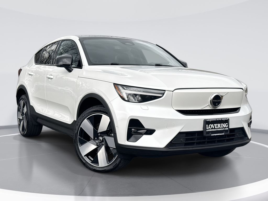 Crystal White Metallic 2023 Volvo C40 Recharge Twin Ultimate eAWD SUV / Crossover All-Wheel Drive 1-Speed Automatic
