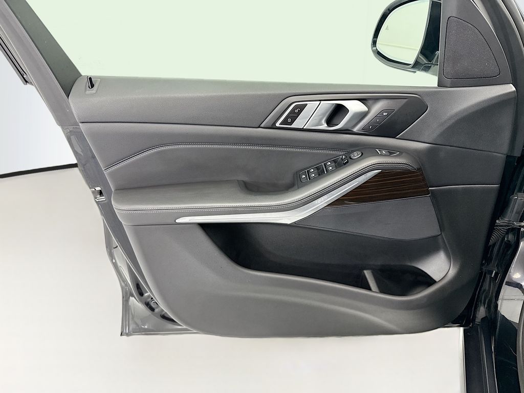 Thumbnail: 2019 BMW X5 - 23