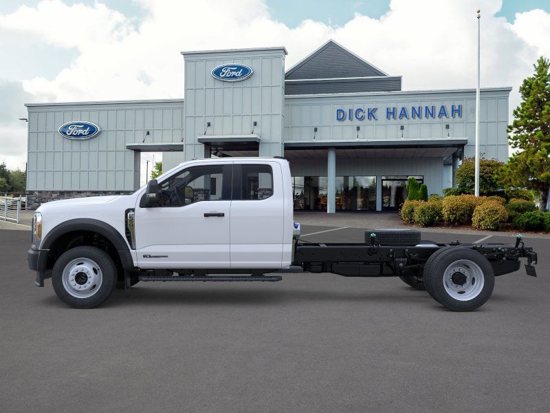 2025 Ford F-550SD XL