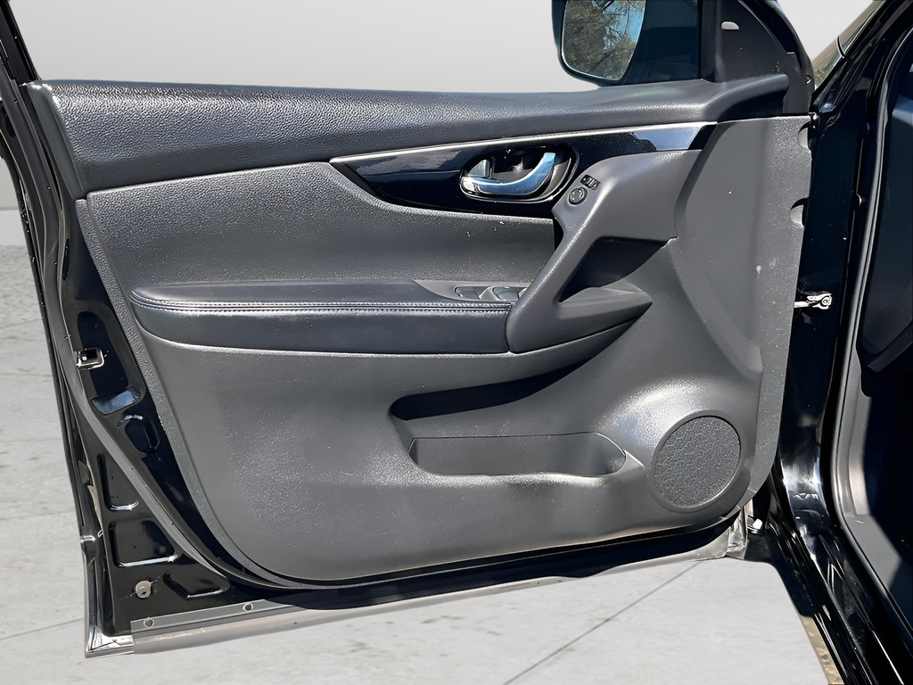 Used 2019 Nissan Rogue Sport SL 4D Sport Utility