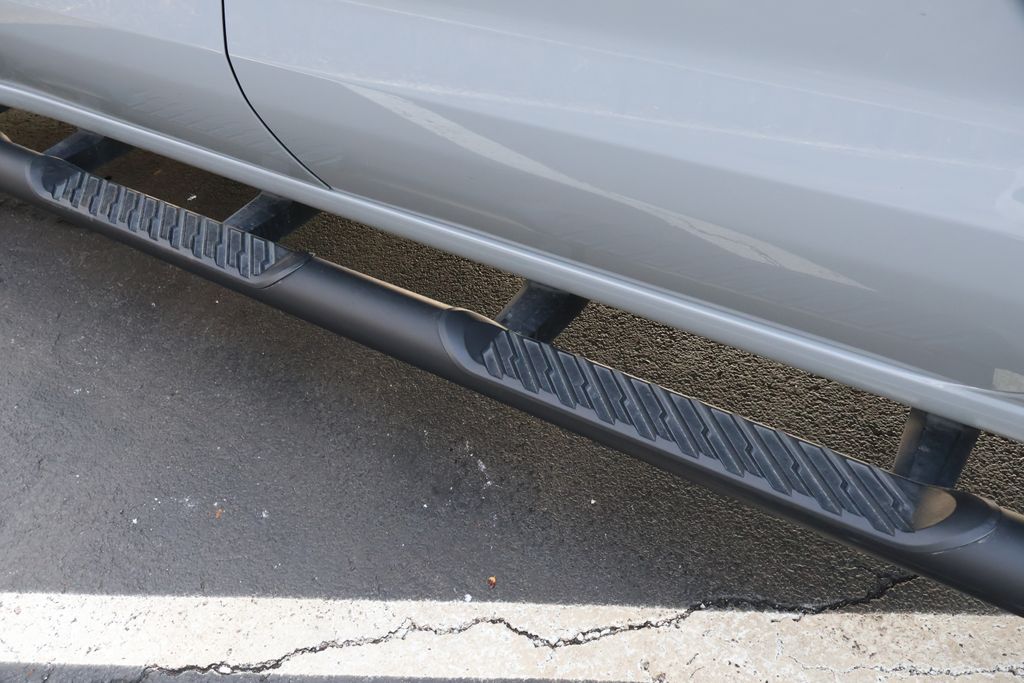 Thumbnail: 2024 Chevrolet Silverado 1500 - 16