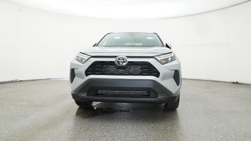 Thumbnail: 2025 Toyota RAV4 - 29