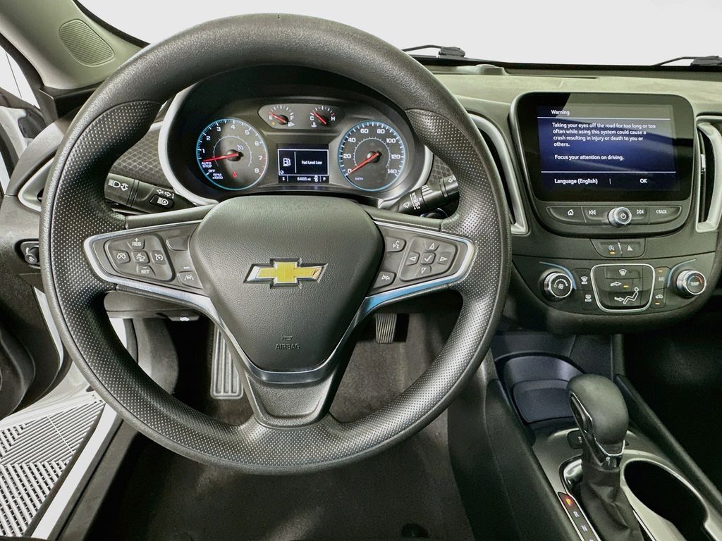 Thumbnail: 2024 Chevrolet Malibu - 11