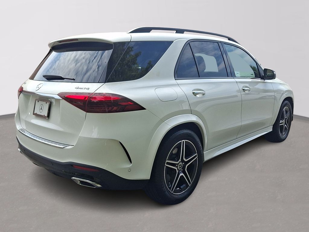 Thumbnail: 2026 Mercedes-Benz GLE - 4