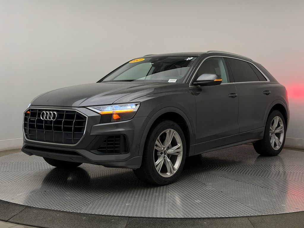 Thumbnail: 2021 Audi Q8 - 3