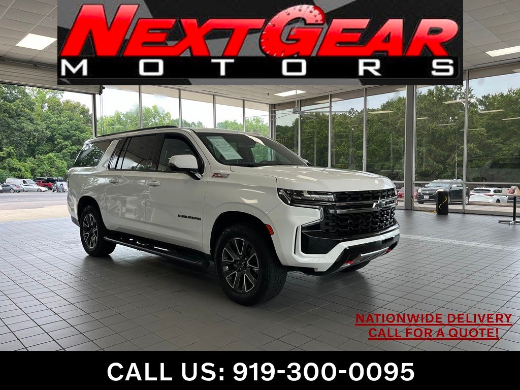 Summit White 2022 Chevrolet Suburban SUV / Crossover Four-Wheel Drive