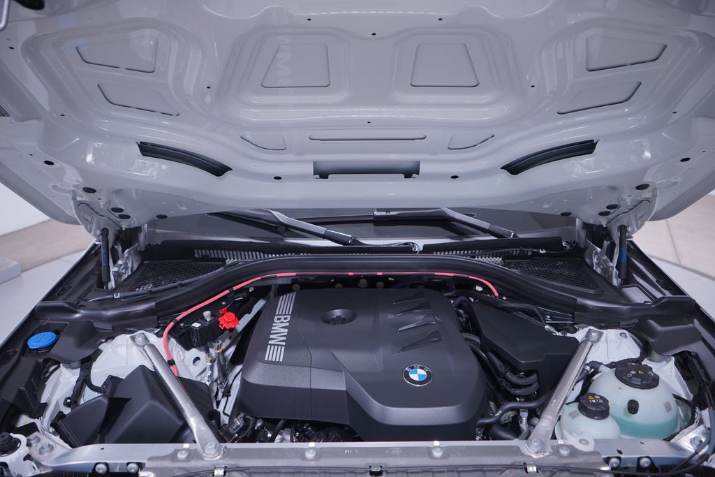 Thumbnail: 2026 BMW X3 - 14