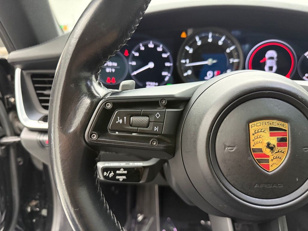 Thumbnail: 2022 Porsche 911 - 13