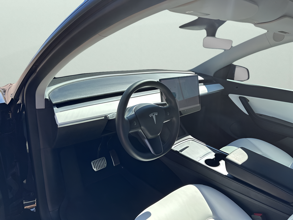 Used Car 2022 Tesla Model Y  Long Range For Sale Under $30,000 In Austin, Texas