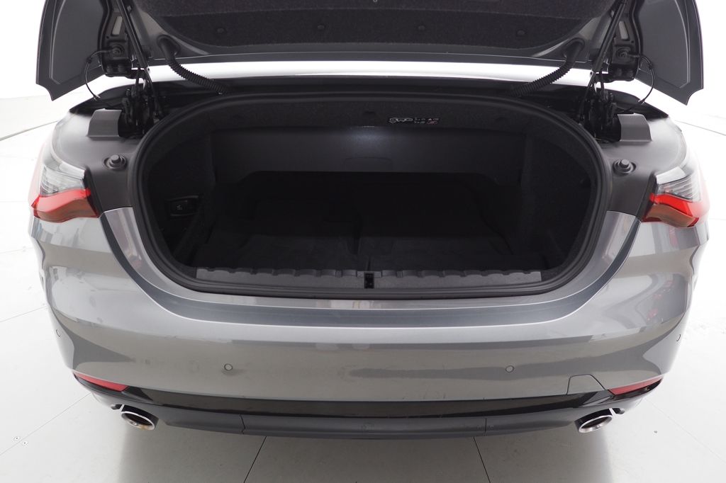 Thumbnail: 2025 BMW 4 Series - 21