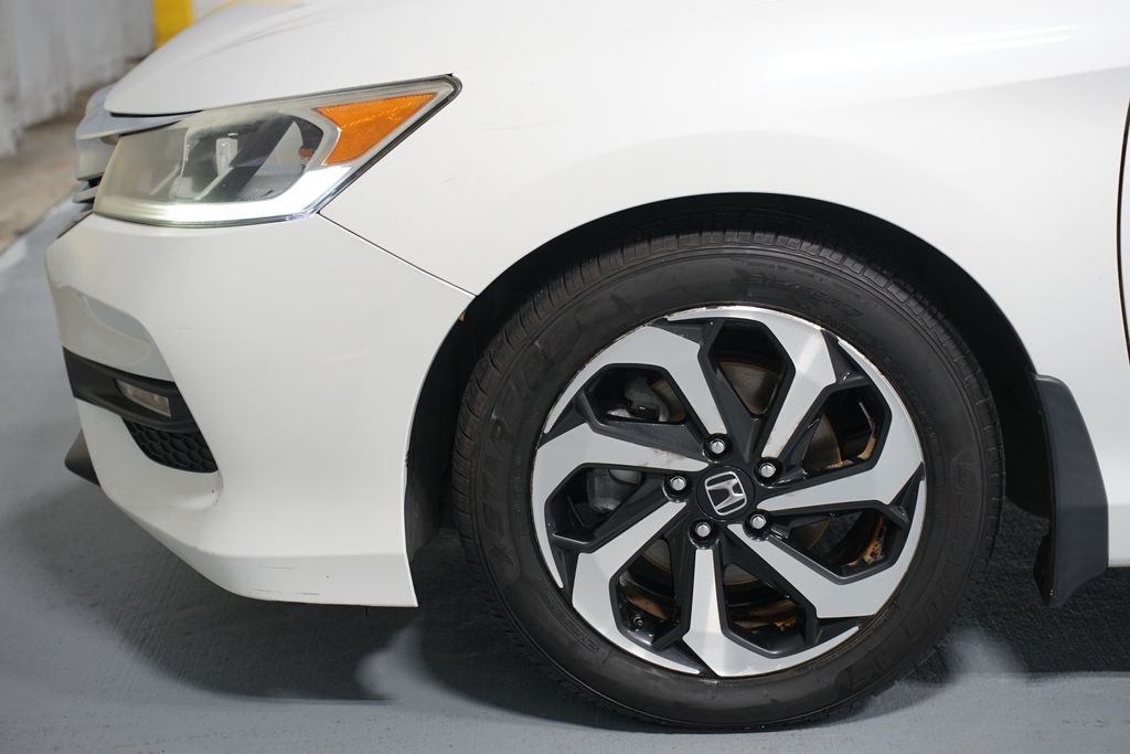 Thumbnail: 2016 Honda Accord - 5