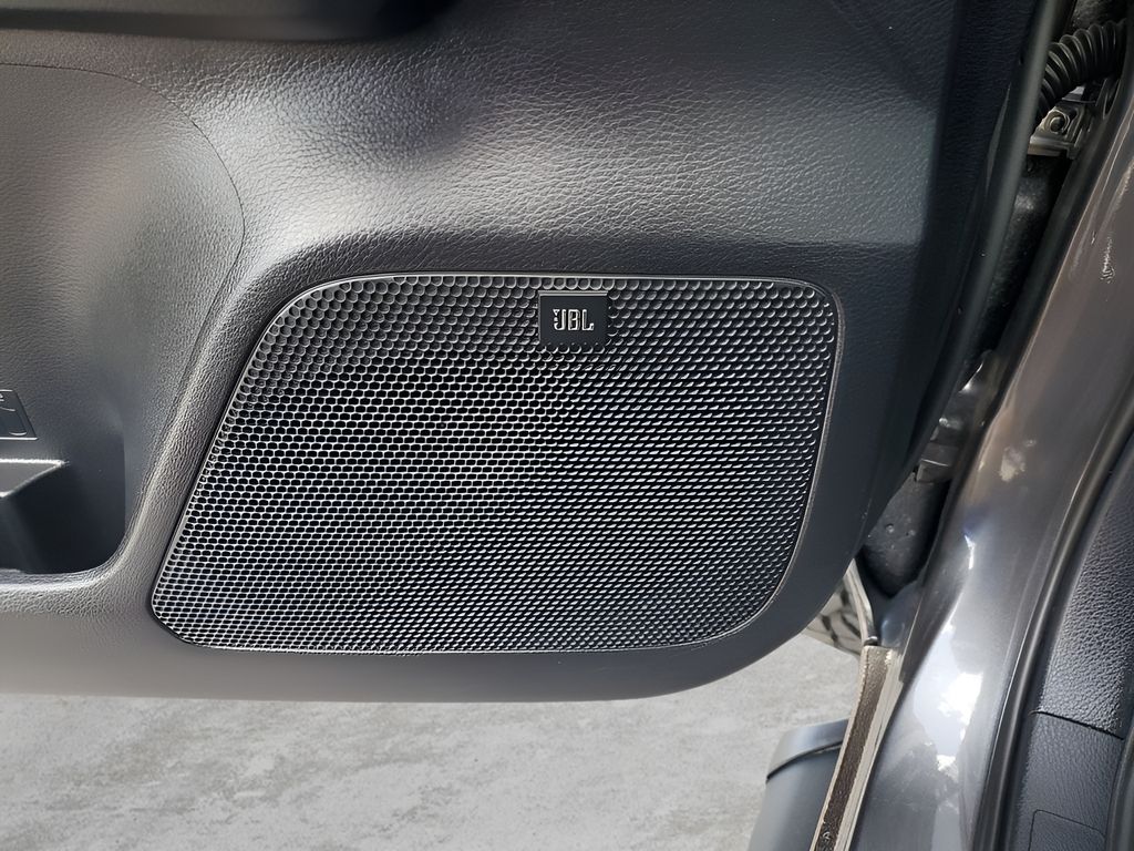 Used Car 2019 Toyota Tacoma  Trd Sport For Sale Under $40,000 In Austin, Texas