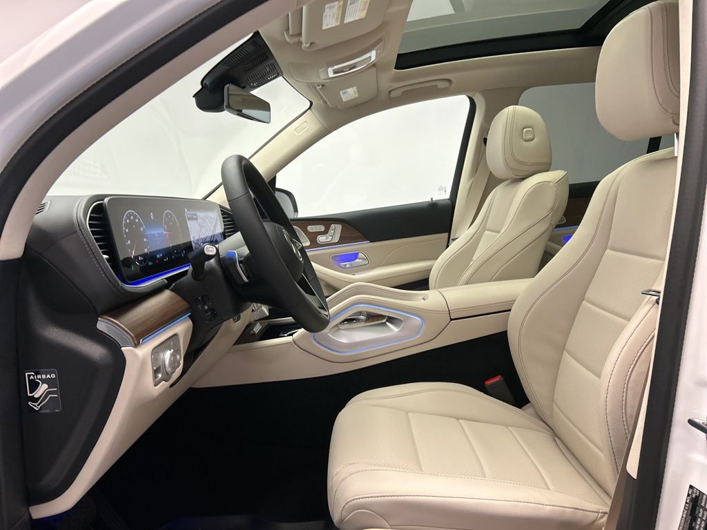 Thumbnail: 2026 Mercedes-Benz GLE - 13