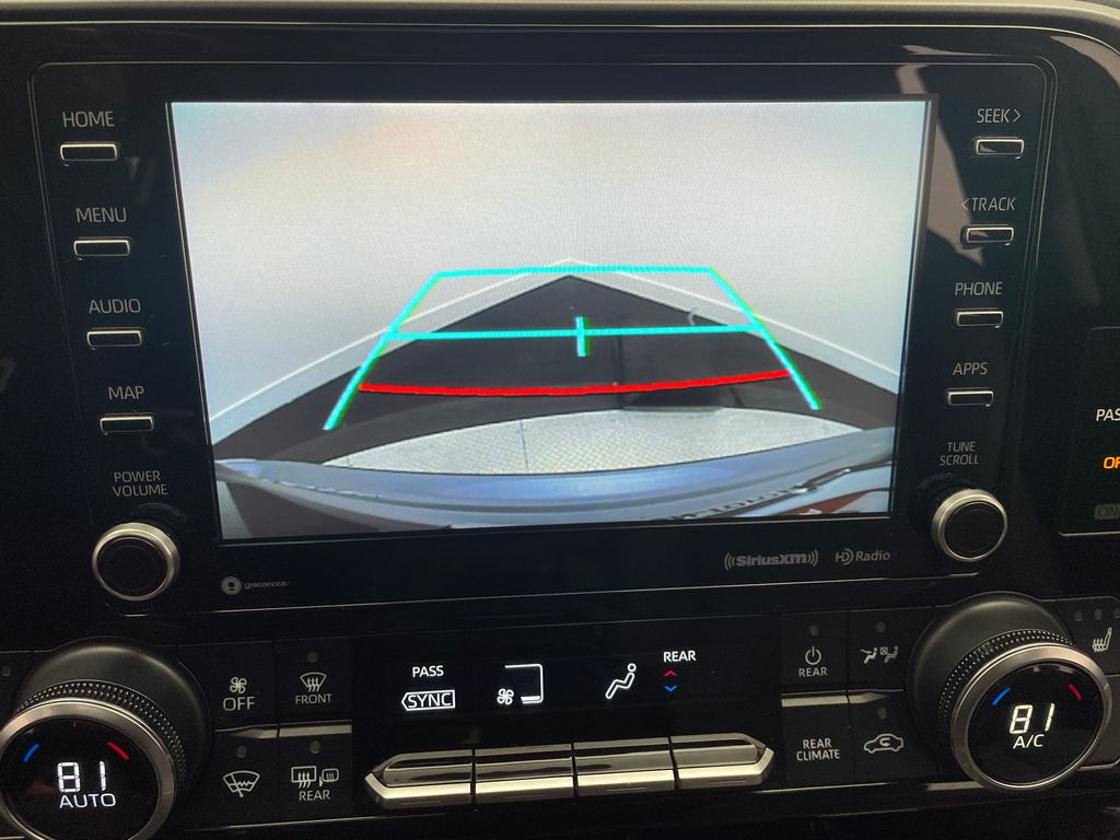 Thumbnail: 2020 Toyota Highlander - 17