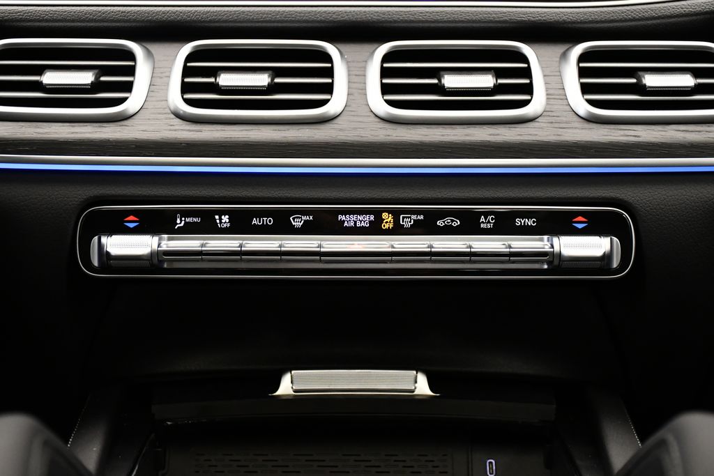 Thumbnail: 2026 Mercedes-Benz GLE - 28