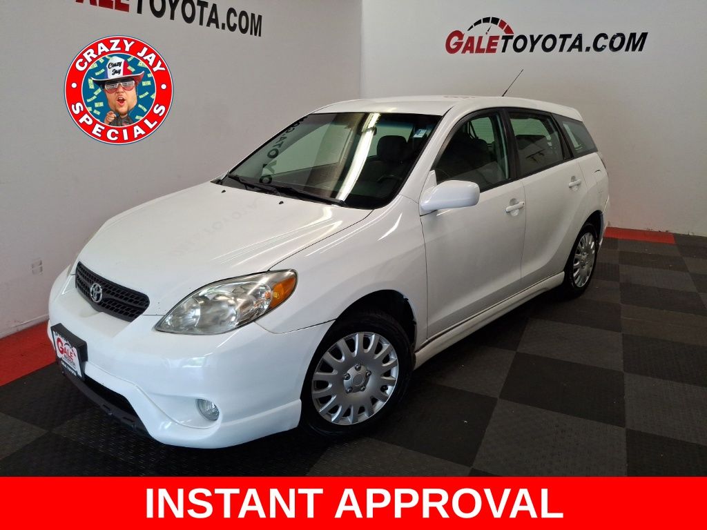 White 2005 Toyota Matrix Hatchback Front-Wheel Drive 4-Speed Automatic Overdrive