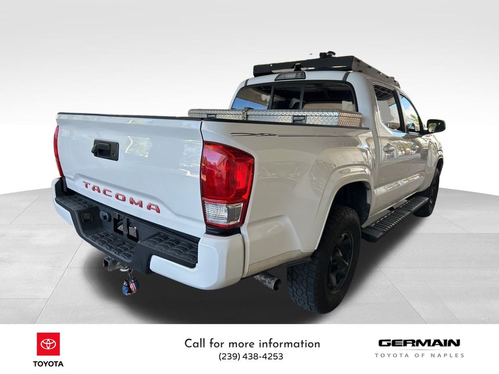 2016 Toyota Tacoma SR5 photo 4