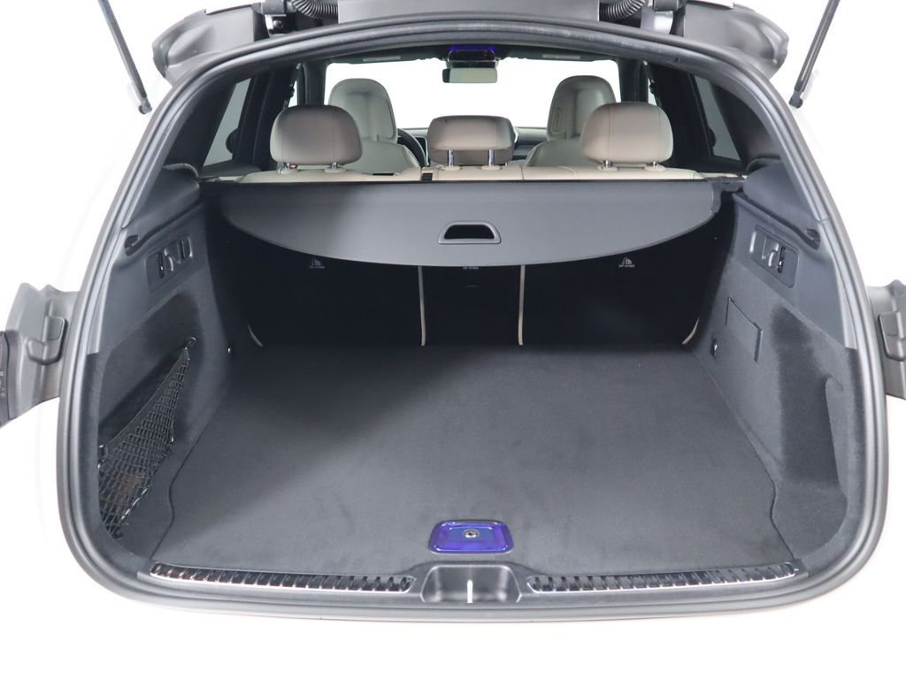 2025 Mercedes-Benz GLC 300 29