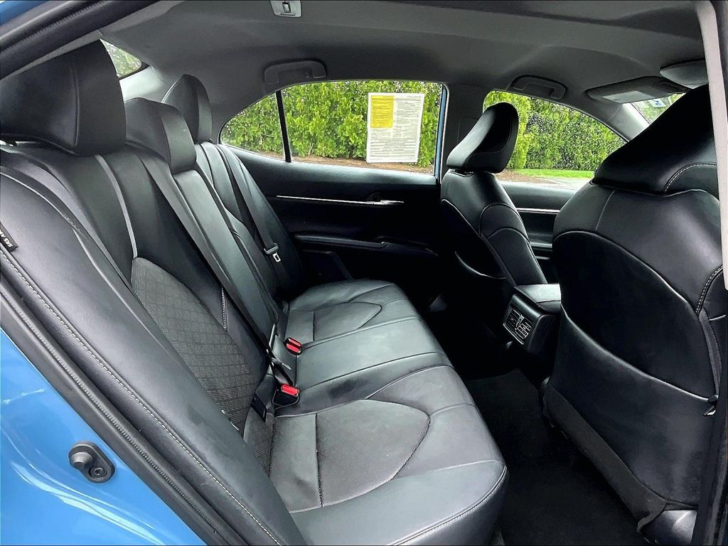 2024 Toyota Camry — photo 16