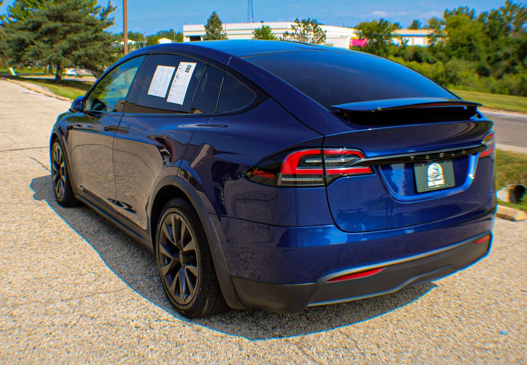 Exterior 8