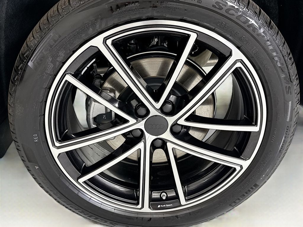 Thumbnail: 2026 Audi Q5 - 30