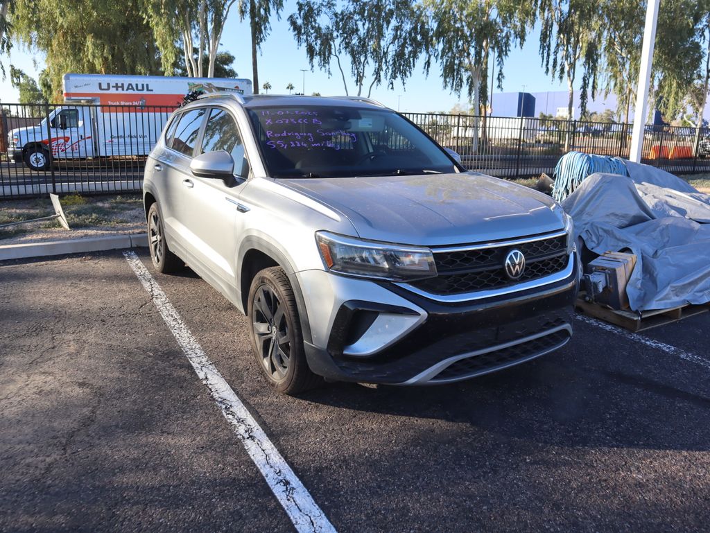 Thumbnail: 2023 Volkswagen Taos - 3