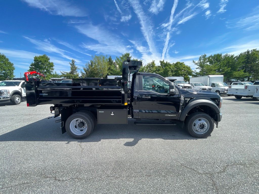 2026 Ford F-550 Chassis XL