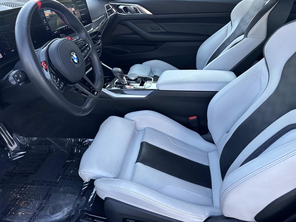 Thumbnail: 2025 BMW M4 - 32