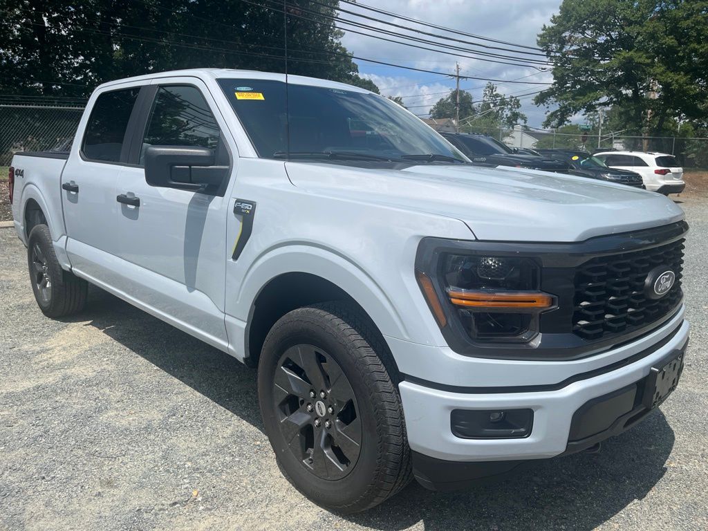 White Metallic 2025 Ford F-150 Pickup Truck Four-Wheel Drive Automatic