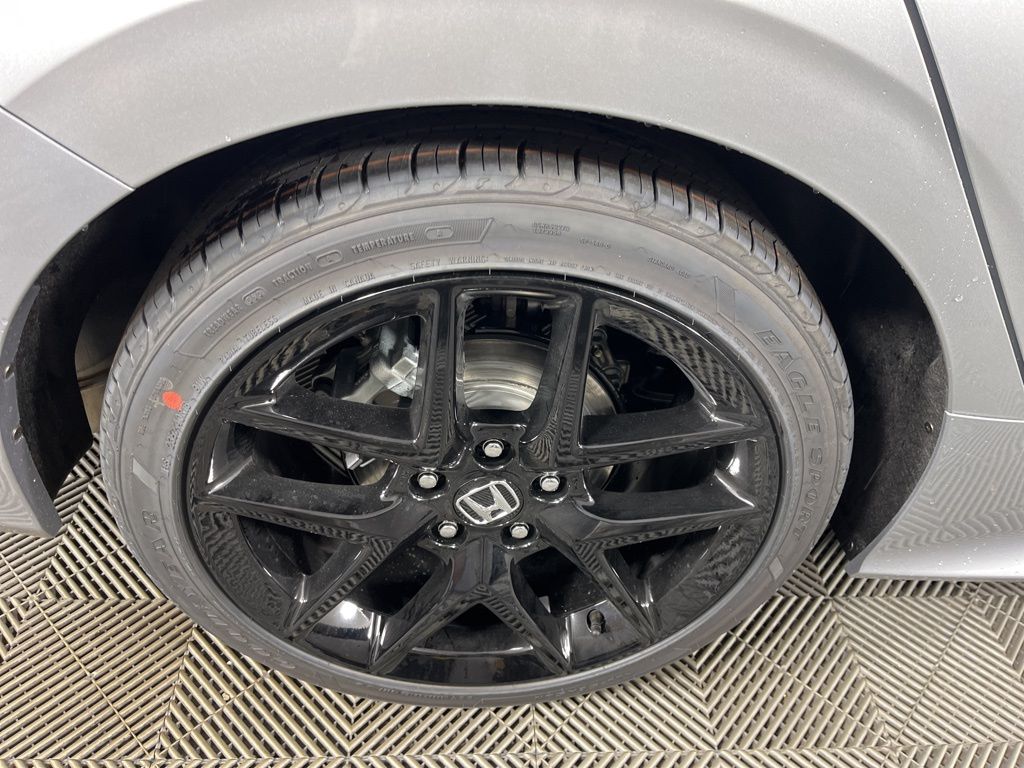 Thumbnail: 2026 Honda Civic - 14