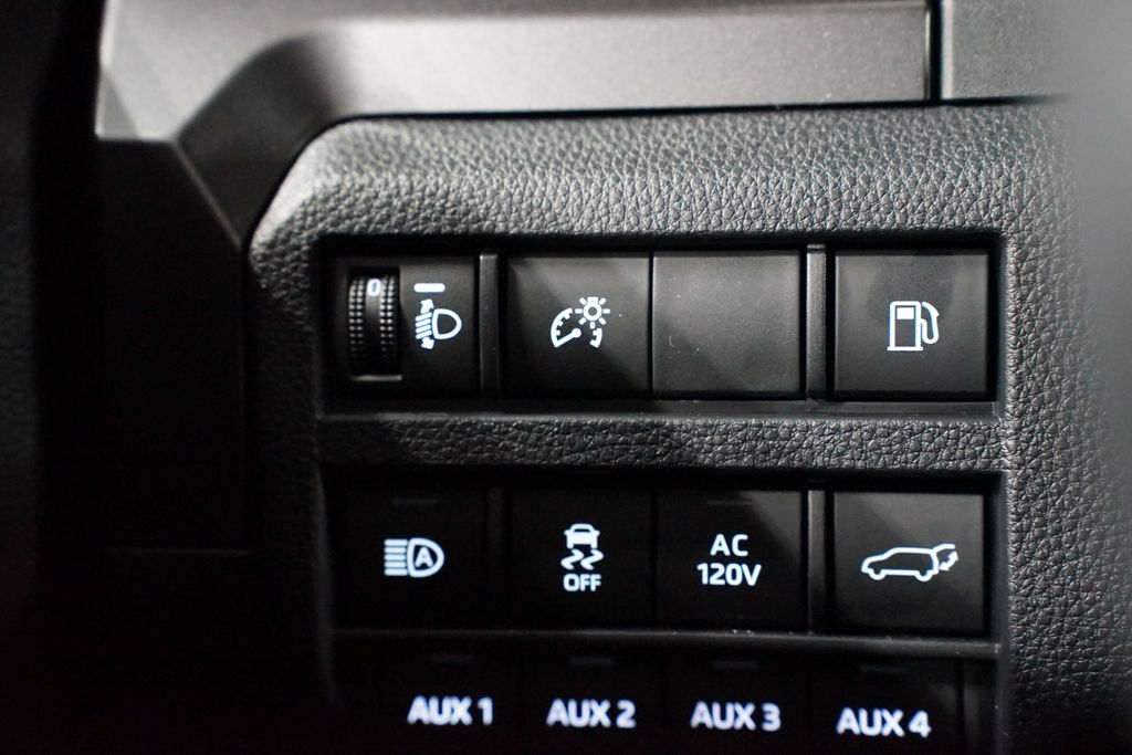 Thumbnail: 2026 Toyota 4Runner - 26