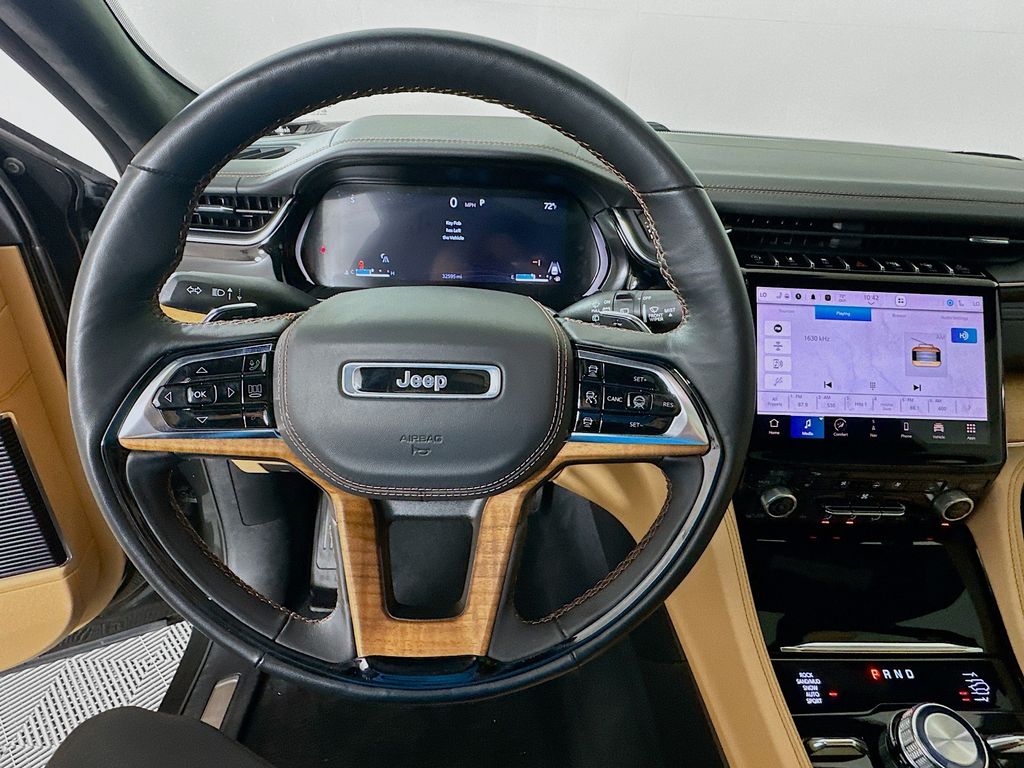 Thumbnail: 2023 Jeep Grand Cherokee L - 11