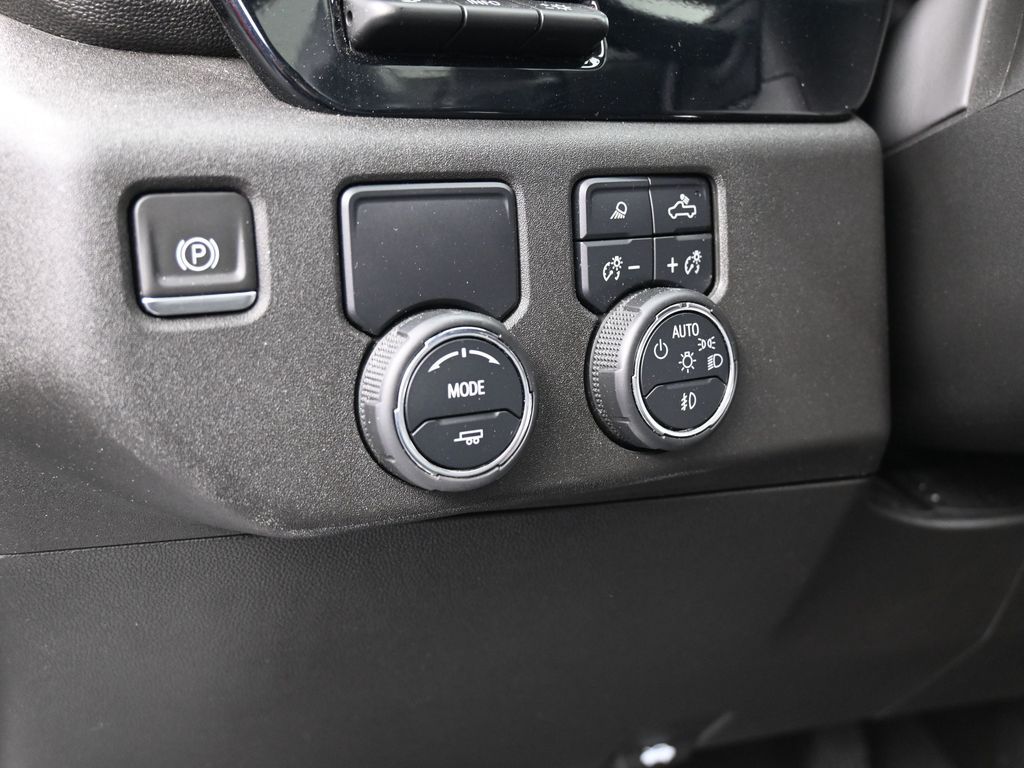 Used 2023 Summit White Chevrolet LTZ image 61