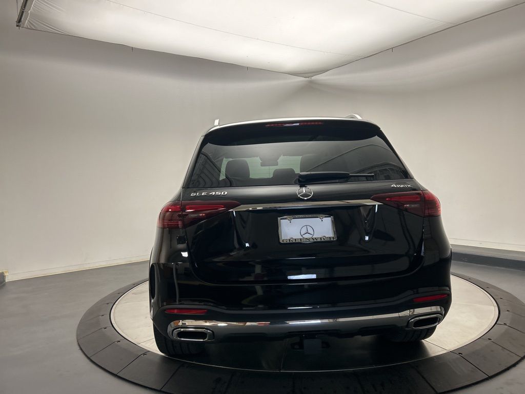 Thumbnail: 2026 Mercedes-Benz GLE - 6