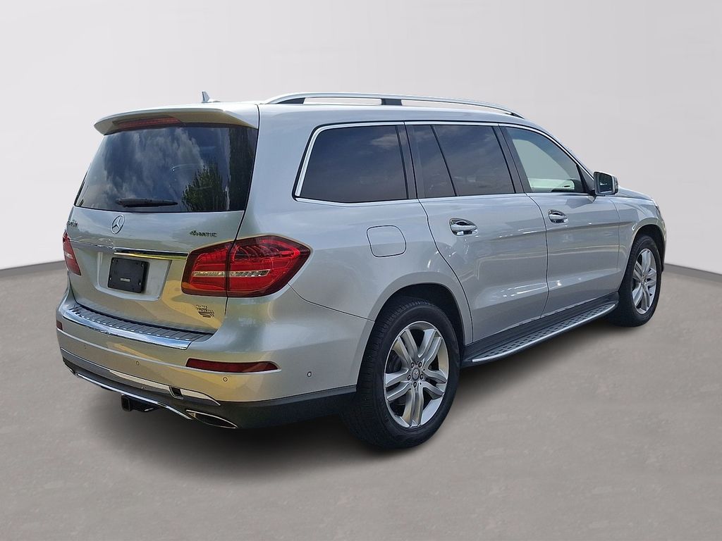 Thumbnail: 2017 Mercedes-Benz GLS - 4