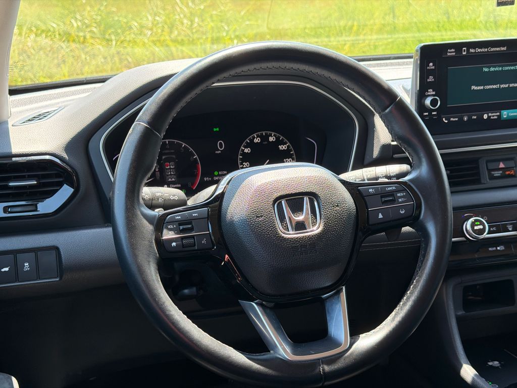 Used 2023 Gray Honda EX-L image 23