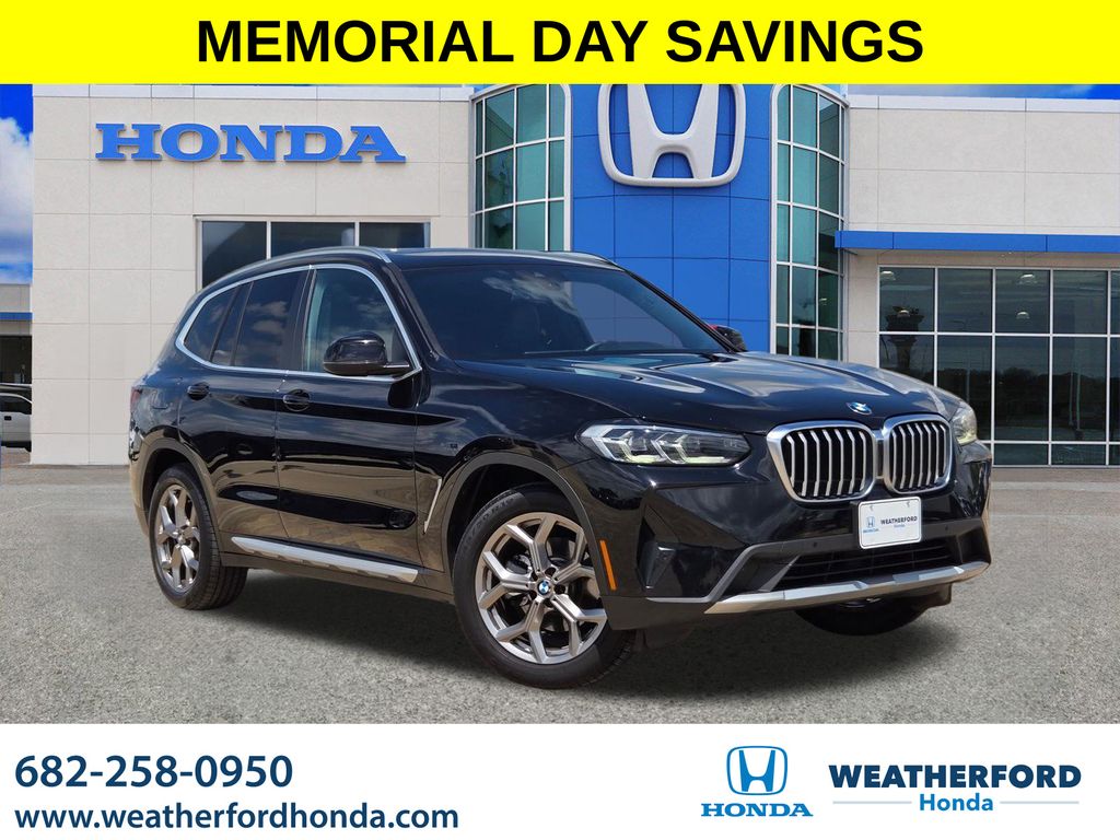 2022 BMW X3 sDrive30i's photo