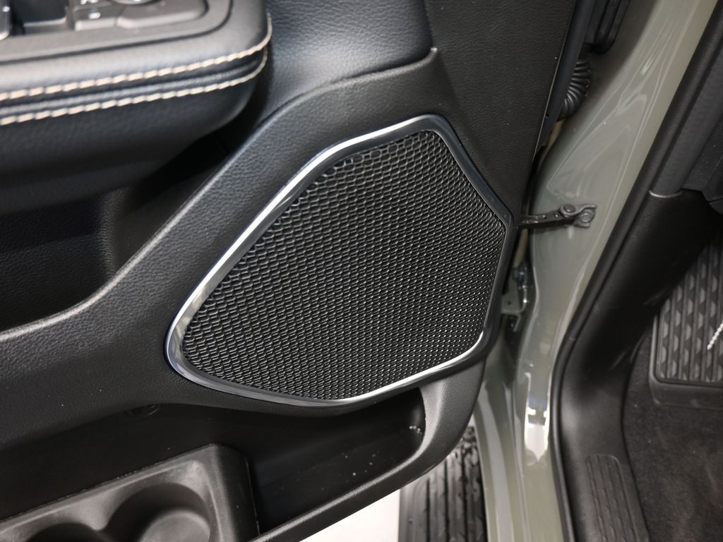 New 2026 Canyon Lake Ram Laramie image 15