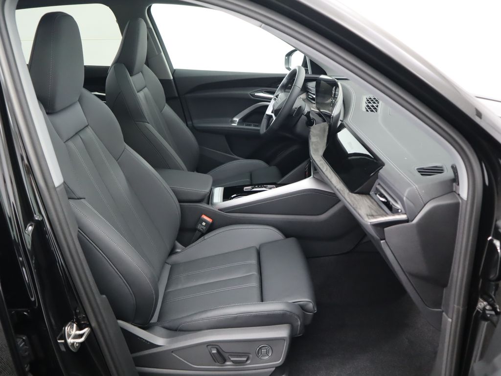 2025 Audi Q5  22
