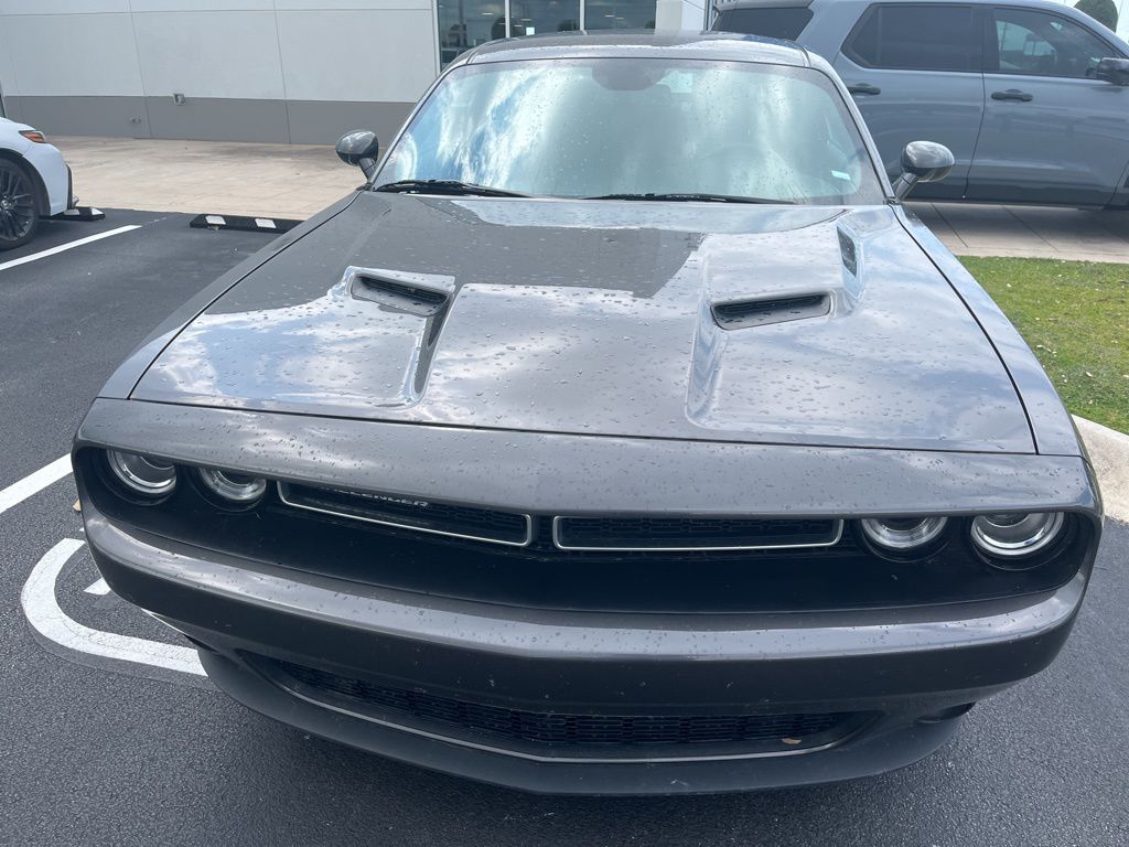 2023 Dodge Challenger SXT 2