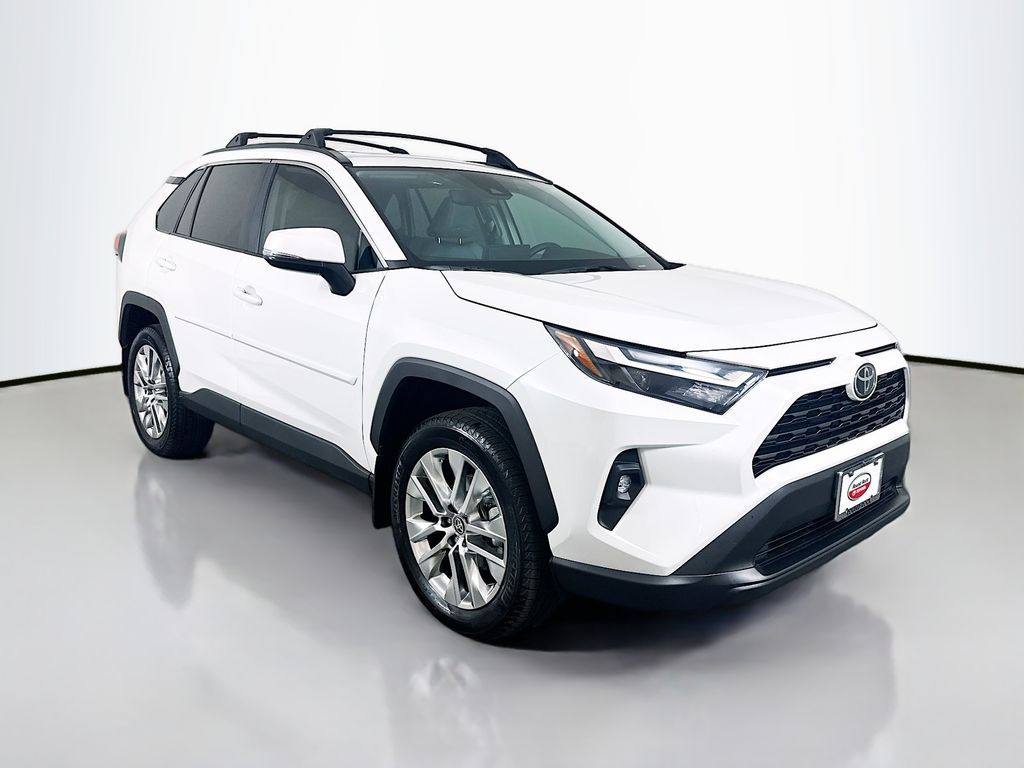 Thumbnail: 2025 Toyota RAV4 - 3