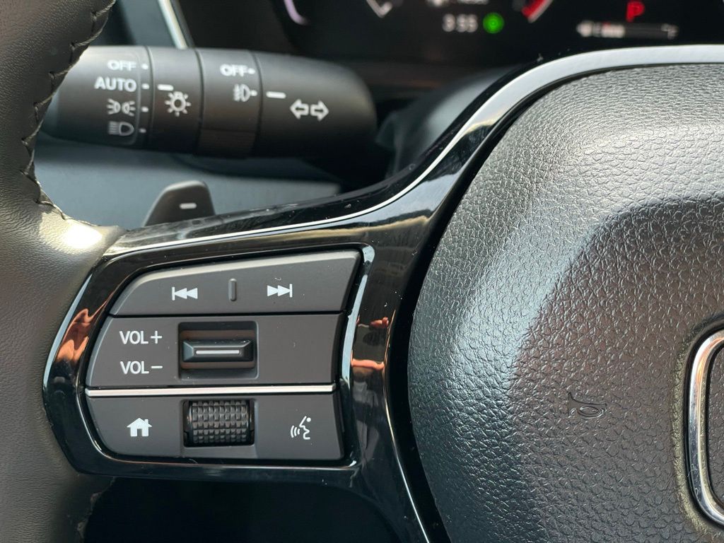 Thumbnail: 2025 Honda Pilot - 15