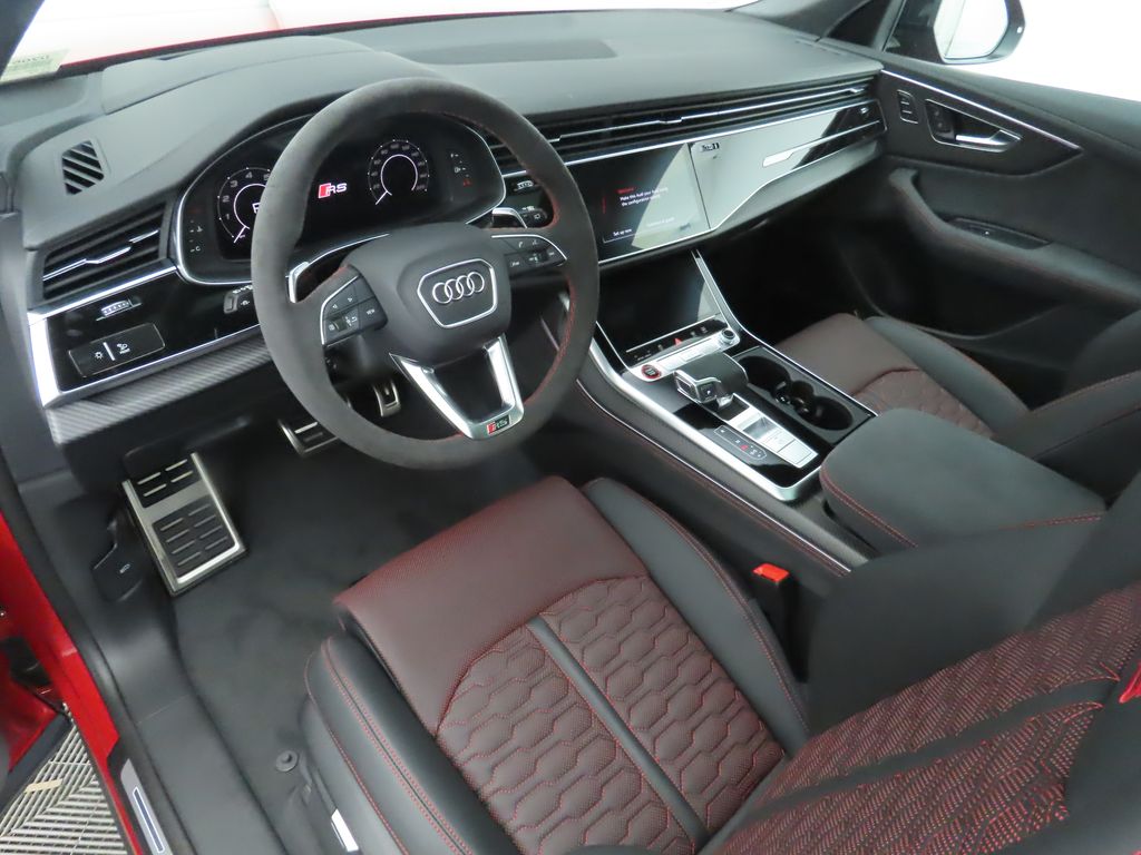 Thumbnail: 2025 Audi RS Q8 - 10