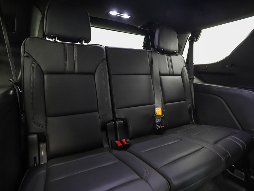 Thumbnail: 2022 Chevrolet Tahoe - 30