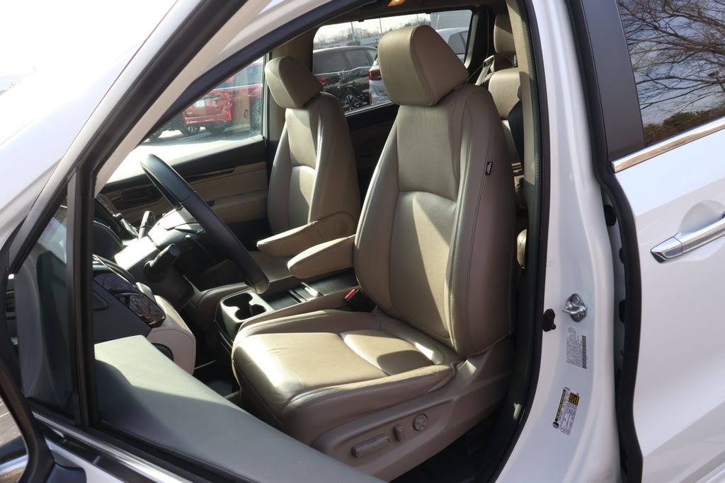 Thumbnail: 2022 Honda Odyssey - 27